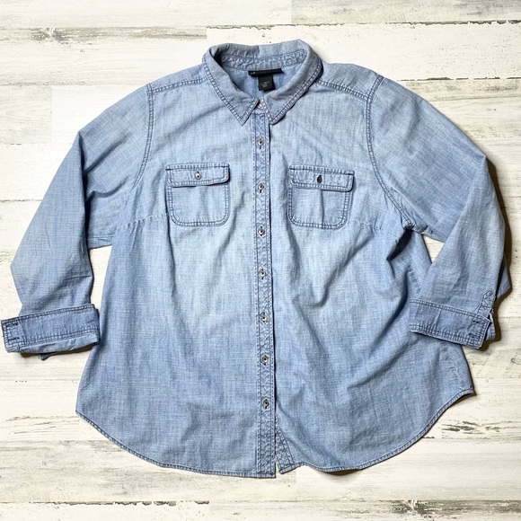 Lane Bryant Tops - Women’s Chambray Denim Button Down Shirt